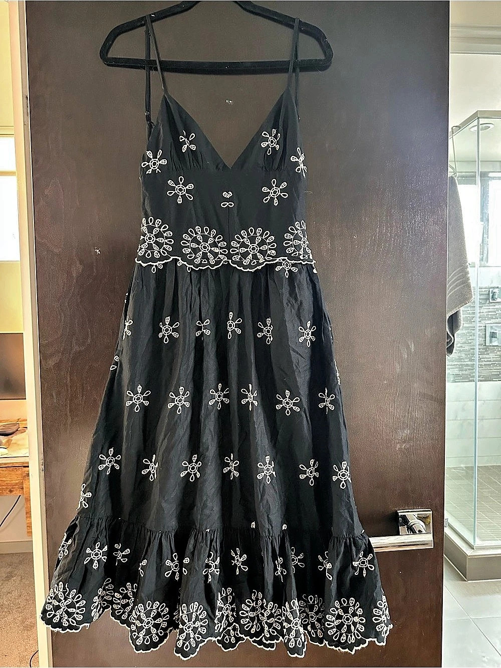 Zara Embroidered Eyelet Midi Dress Floral Black & White Medium